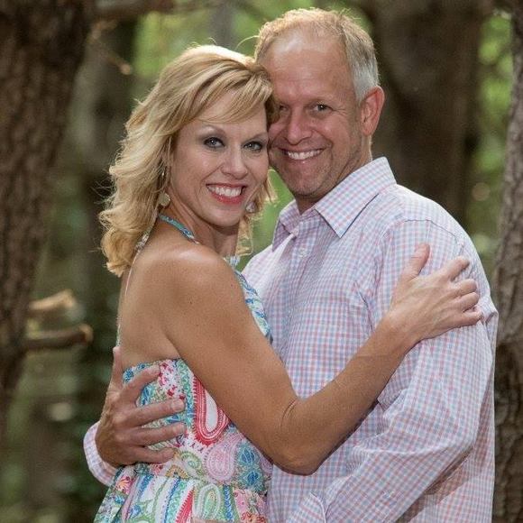 Meet your Posher, Jessica - Picture 1 of 1